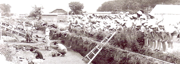 生仁遺跡発掘見学